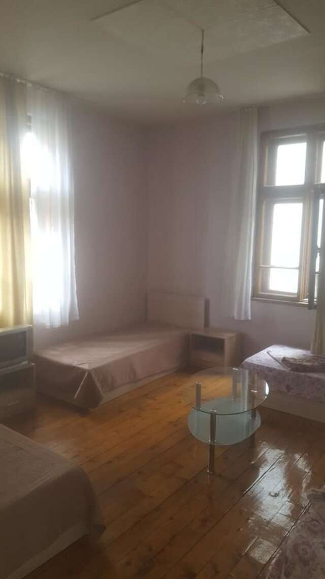 Хостелы Hostel Alex 1 София-9